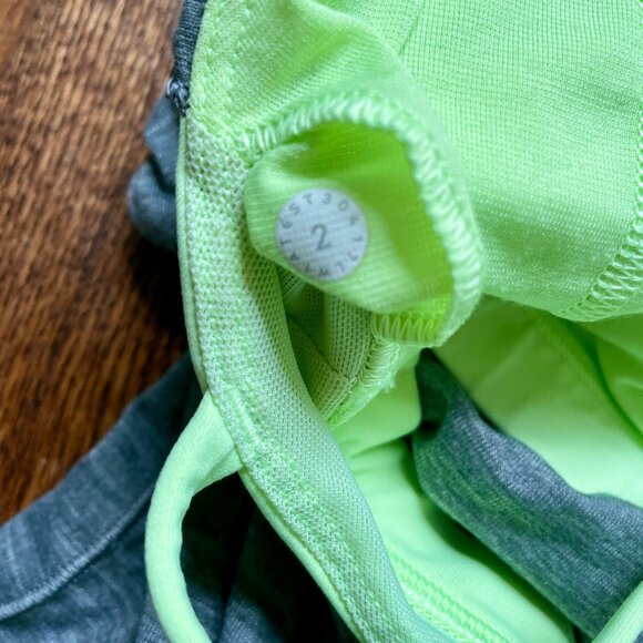 Lot of 3 Women's Sz 2 Lululemon Leggings (Inseams 26.5 + 17") + Tank Top - Picture 5 of 12